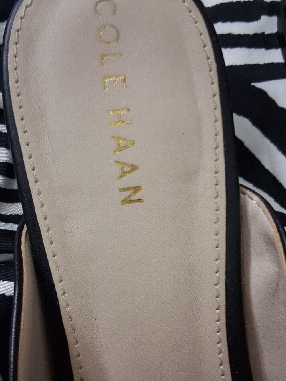 Cole Haan Black Pointed Leather Mules - Picture 2 of 4